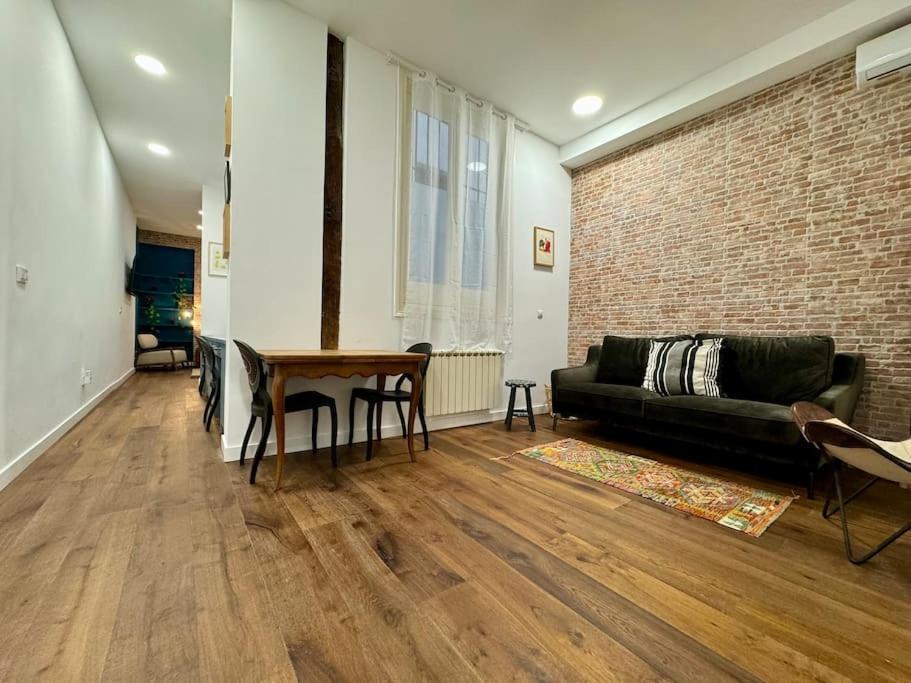 Cozy Beautiful Flat City Center Apartman Madrid Kültér fotó